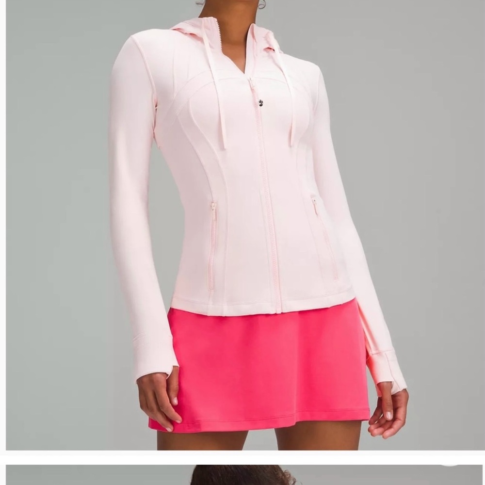 COPY - Strawberrie milkshake lululemon define HOODED jacket great condition siz…